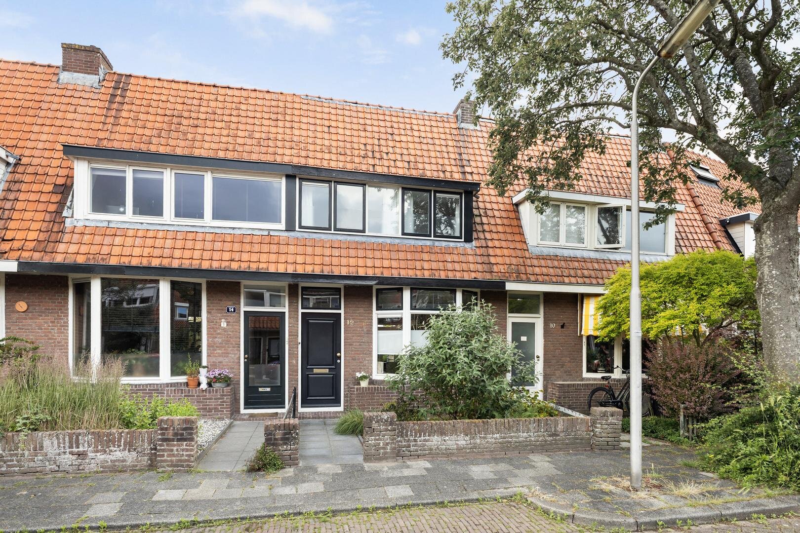 Adriaen Brouwerstraat 12 LEEUWARDEN foto-1