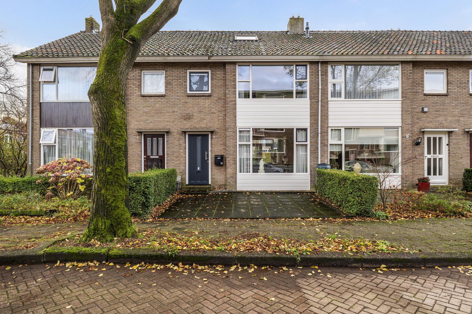 Honingboomstraat 14 LEEUWARDEN foto-1