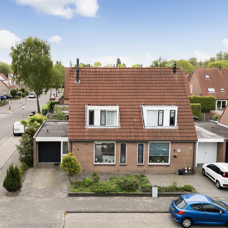 Idzerdastins 32 LEEUWARDEN foto-4