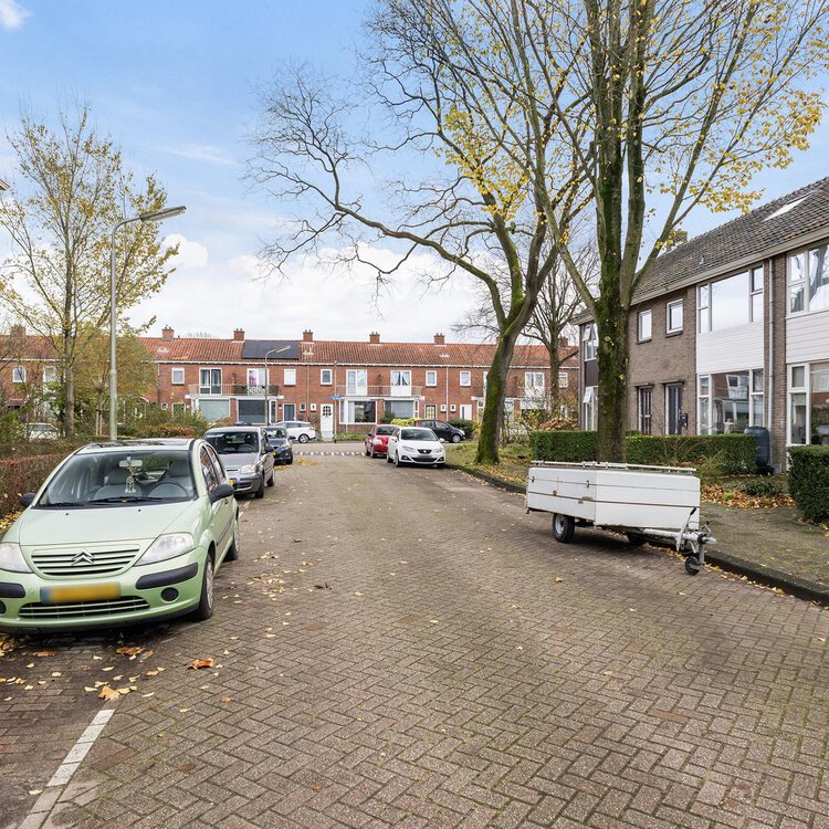 Honingboomstraat 14 LEEUWARDEN foto-4