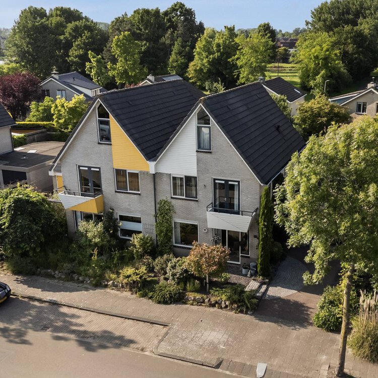 Idzerdastins 75 LEEUWARDEN foto-5